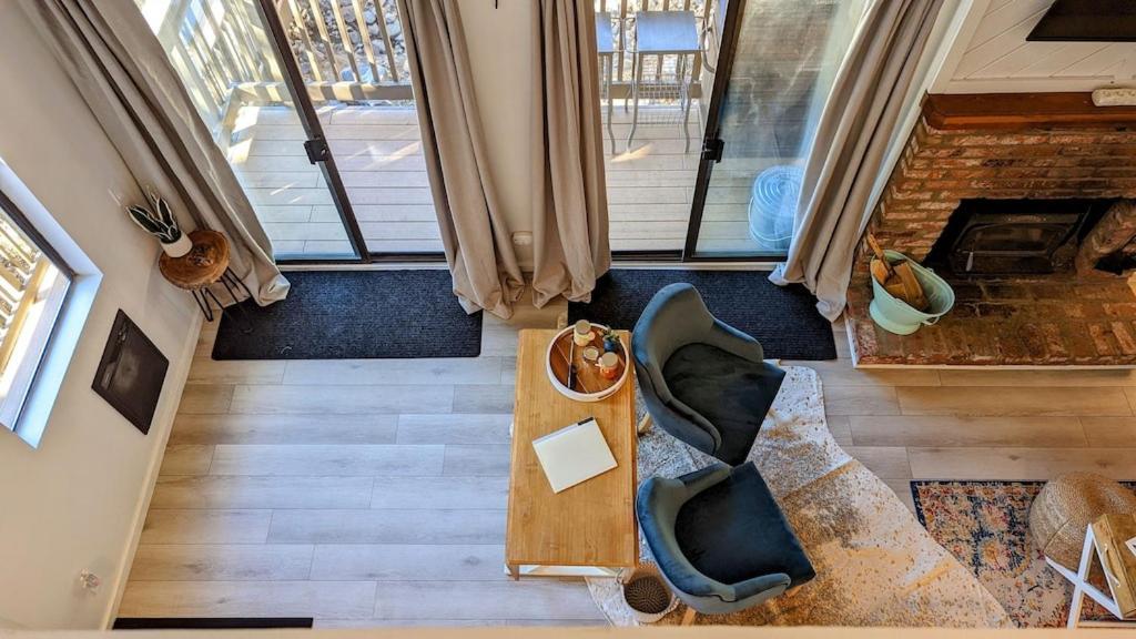 Cozy Condo Walking Distance To Village And Gondola W/ Pool/ Jacuzzi Sleeps 4. Mammoth Lakes Luaran gambar